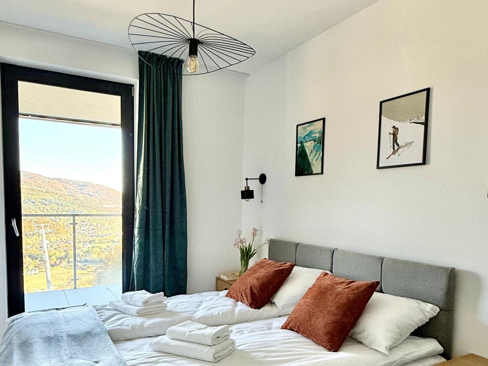 Owysoko - Apartamenty Z Widokiem 200 M Od Tras Szczyrk Mountain Resort Eksteriør billede