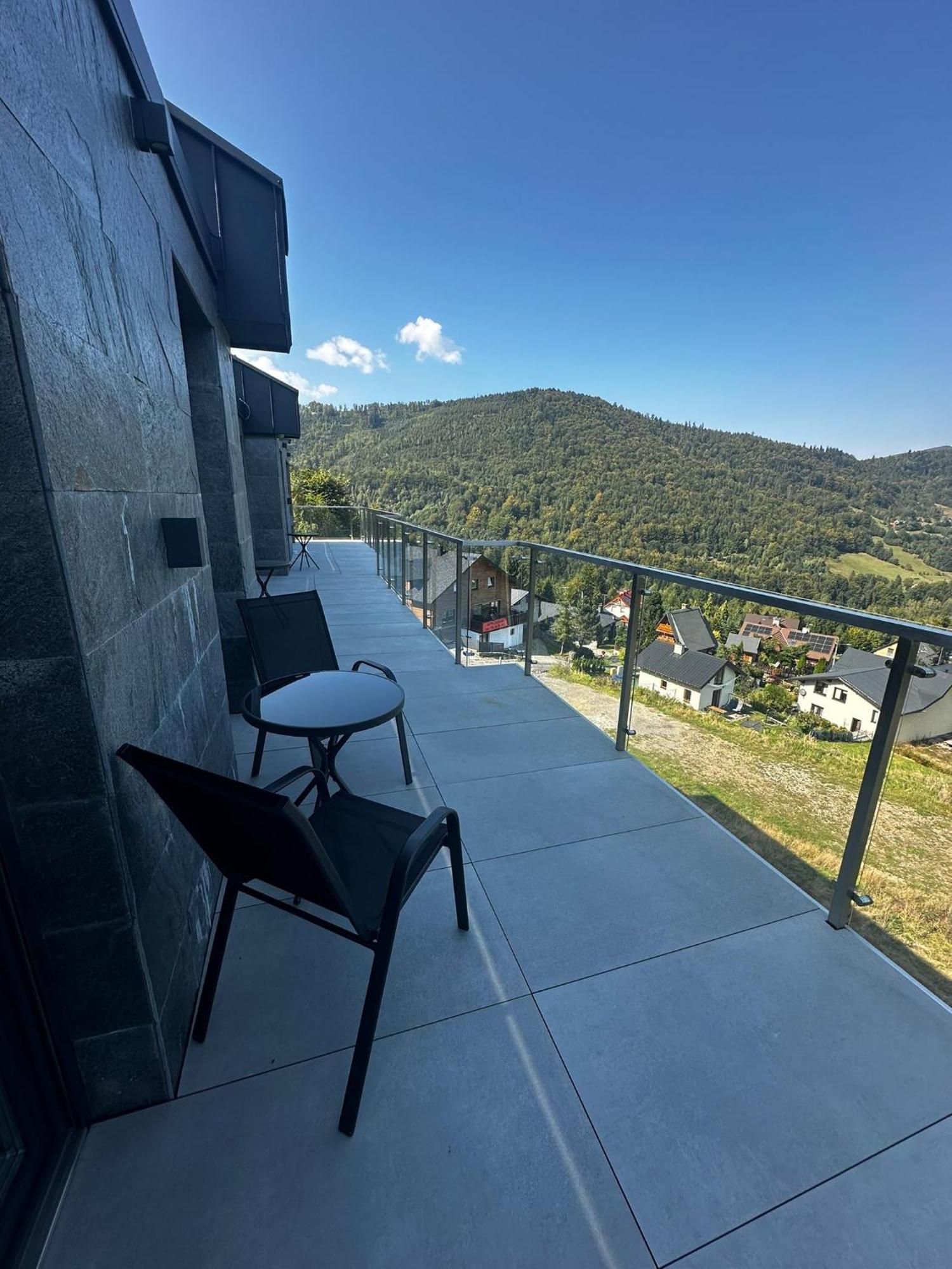 Owysoko - Apartamenty Z Widokiem 200 M Od Tras Szczyrk Mountain Resort Eksteriør billede